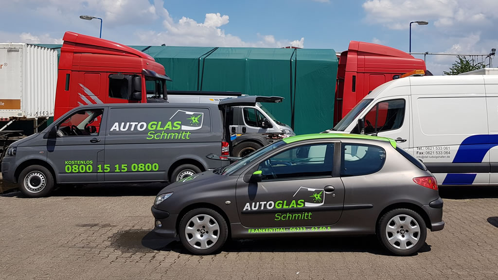 Autoglas Schmitt Service-Fahrzeuge